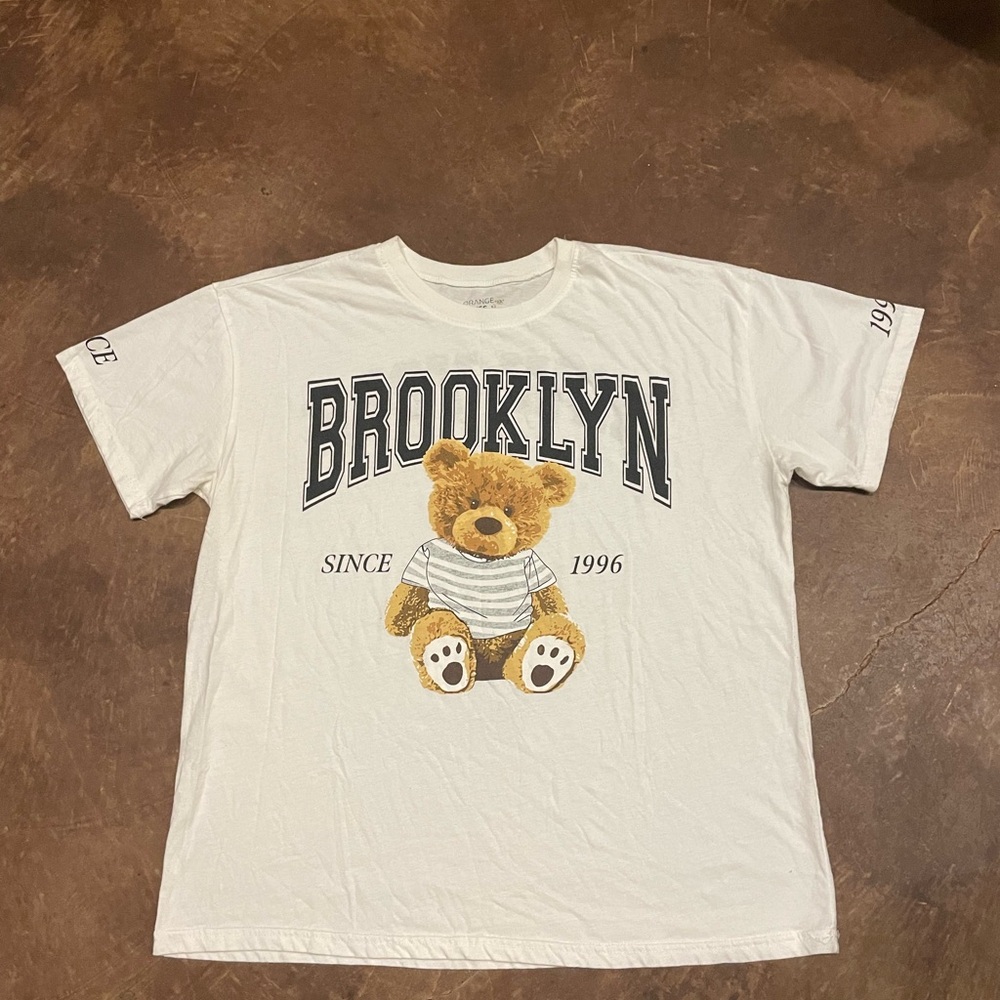 Brooklyn Men’s White Graphic T-Shirt